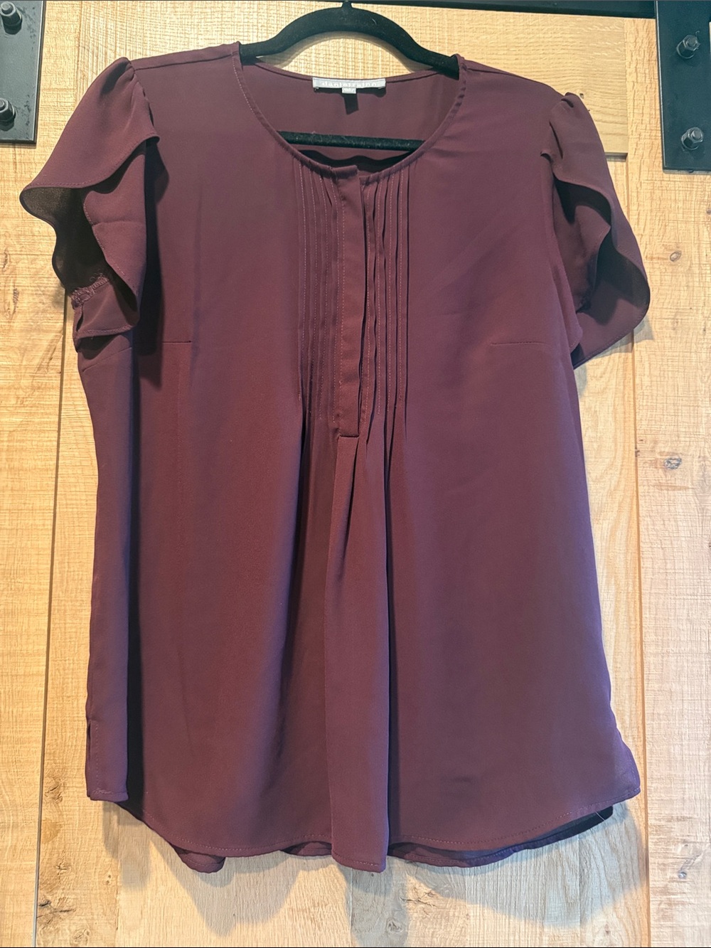 Daniel Rainn Wine colored Pintuck Ruffle Sleeve Blouse